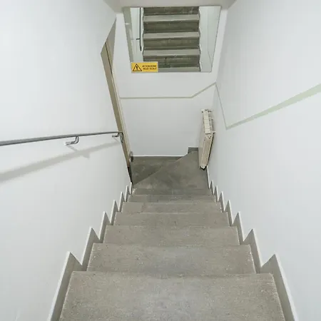Appartement Pretty Alfani *